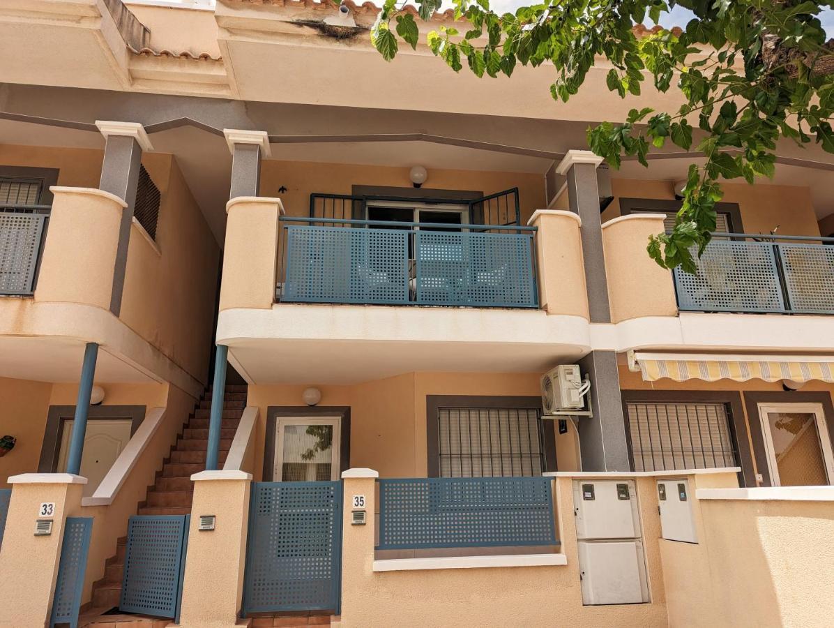 Apartamento Las Palmeras - Con Terraza, Barbacoa, Aire Acondicionado Y A 250M De La Playa! Los Alcazares Ngoại thất bức ảnh