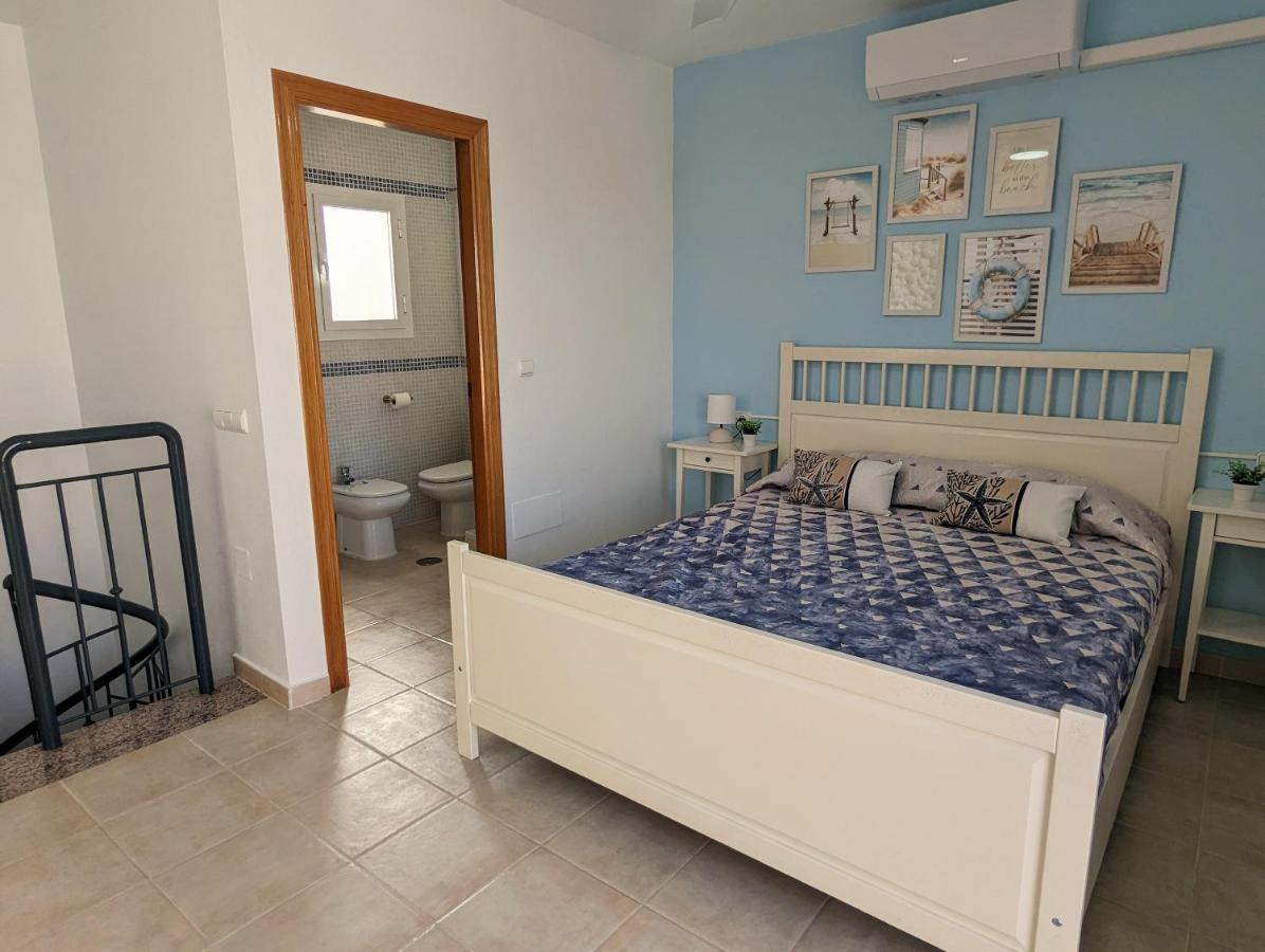 Apartamento Las Palmeras - Con Terraza, Barbacoa, Aire Acondicionado Y A 250M De La Playa! Los Alcazares Ngoại thất bức ảnh
