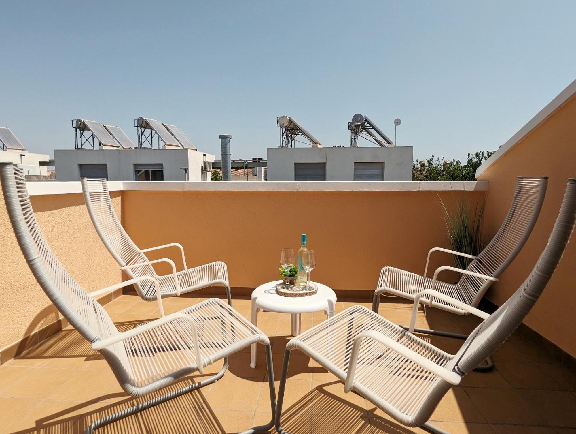 Apartamento Las Palmeras - Con Terraza, Barbacoa, Aire Acondicionado Y A 250M De La Playa! Los Alcazares Ngoại thất bức ảnh